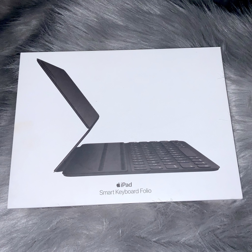 Apple™️Smart Keyboard Folio (Like)NEW iPad Pro 11”